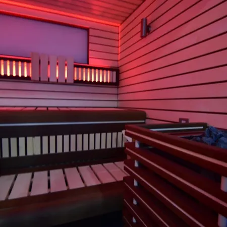Villa Luxus Sauna, Whirlpool Und Terrasse *