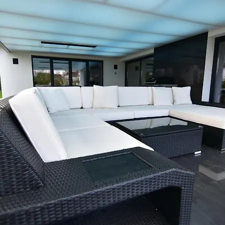 Luxus Sauna, Whirlpool Und Terrasse *