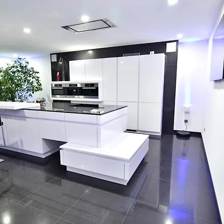 Villa Luxus Sauna, Whirlpool Und Terrasse