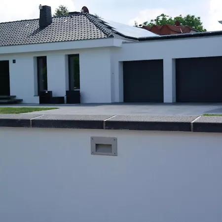 Luxus Sauna, Whirlpool Und Terrasse * Pulheim
